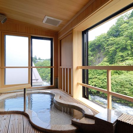 Koduchi No Yado Tsurukamedaikichi Hotel นิกโก ภายนอก รูปภาพ