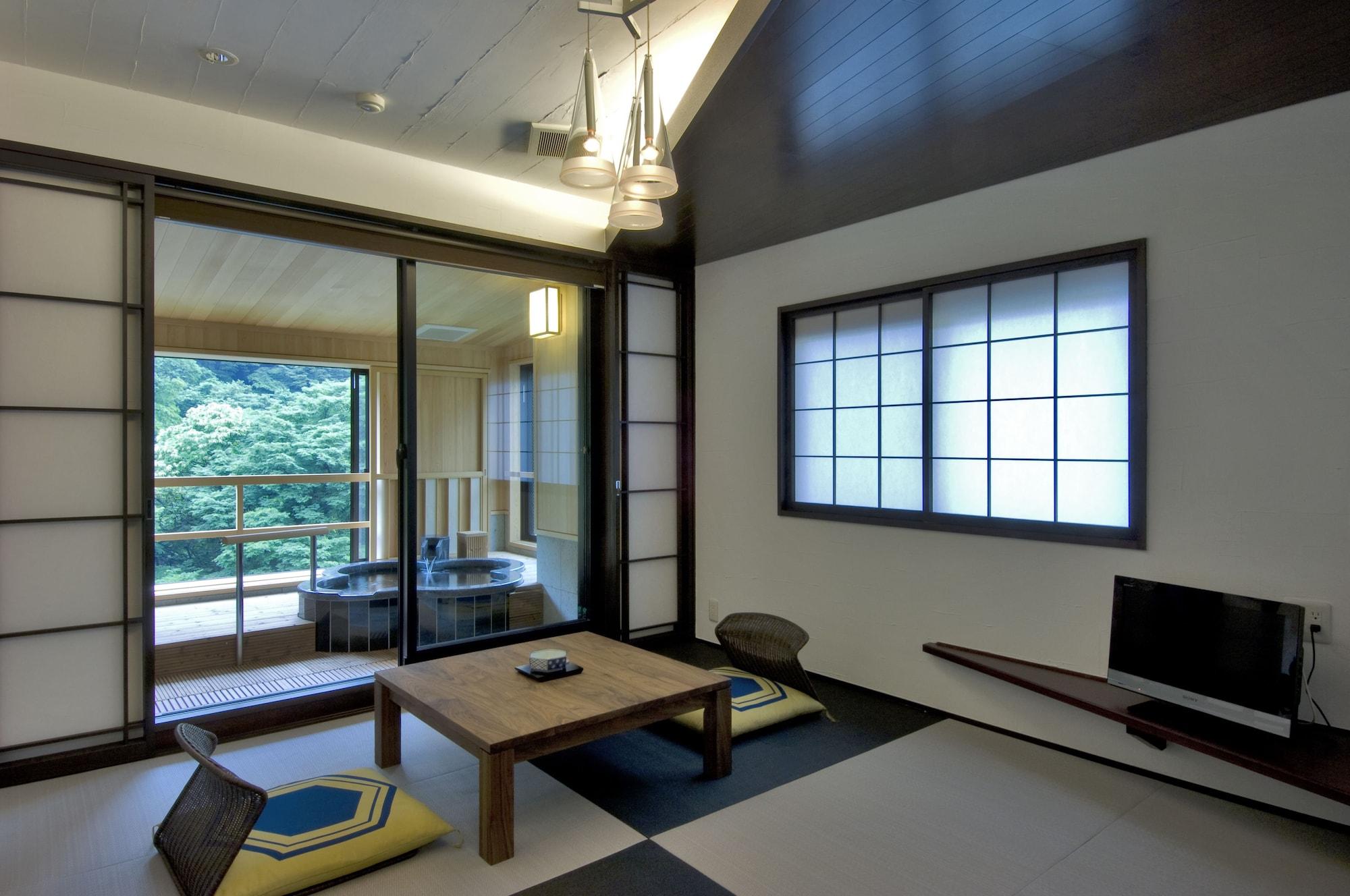 Koduchi No Yado Tsurukamedaikichi Hotel นิกโก ภายนอก รูปภาพ